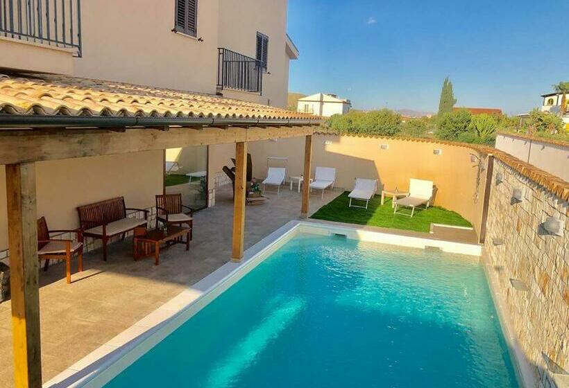 ペンション B&b A Due Passi Dal Sole