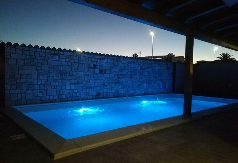 ペンション B&b A Due Passi Dal Sole