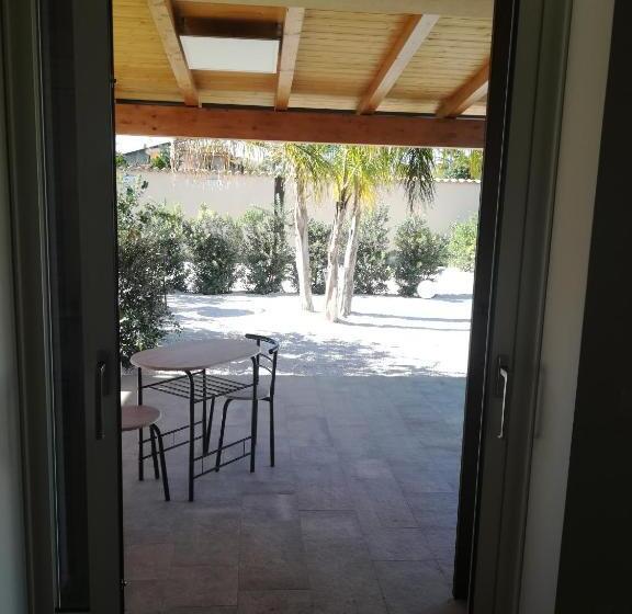 ペンション B&b A Due Passi Dal Sole