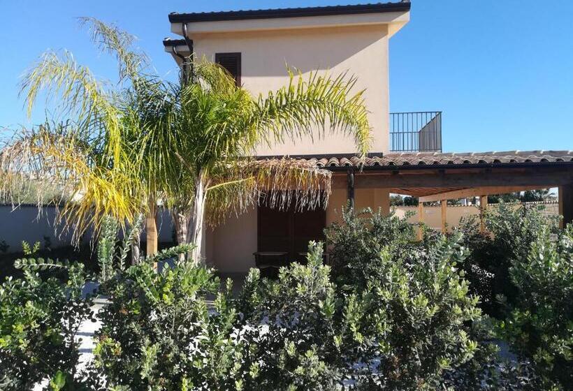 ペンション B&b A Due Passi Dal Sole