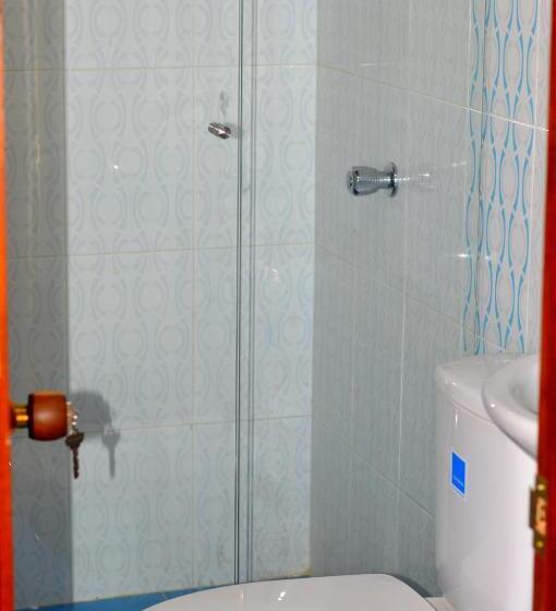 פנסיון Casa Serrano   Callejón De Don Blas 1 Hab Solera