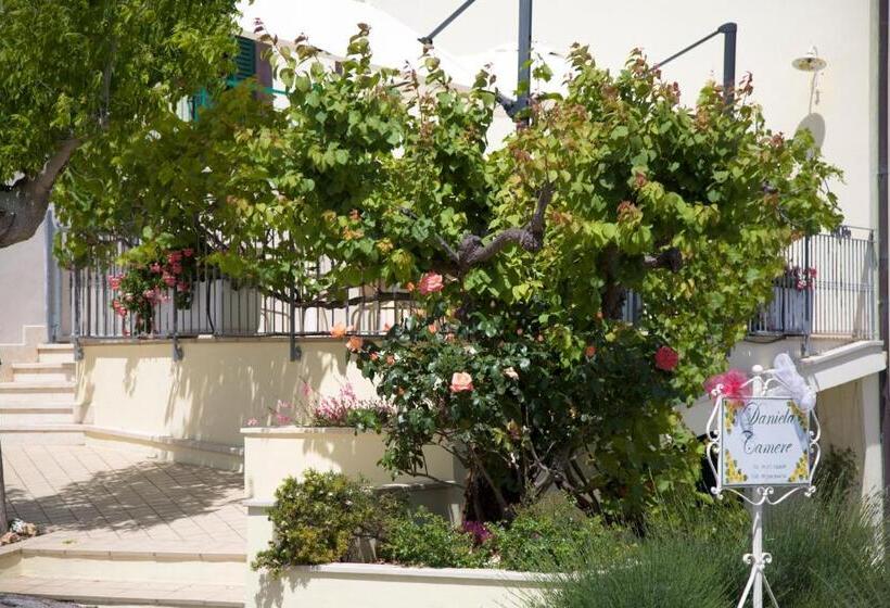 پانسیون Daniela Camere