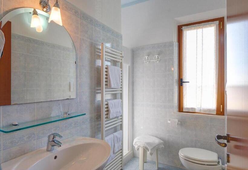 پانسیون Daniela Camere