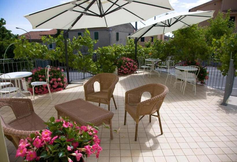 پانسیون Daniela Camere