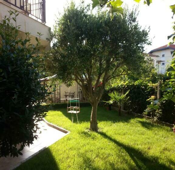 פנסיון Family Hotel Bellehouse