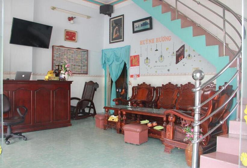 پانسیون Huỳnh Hương Guesthouse