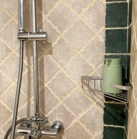 بنسيون Lou Mistral