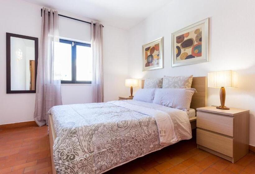 ペンション Safari Beach Guest House