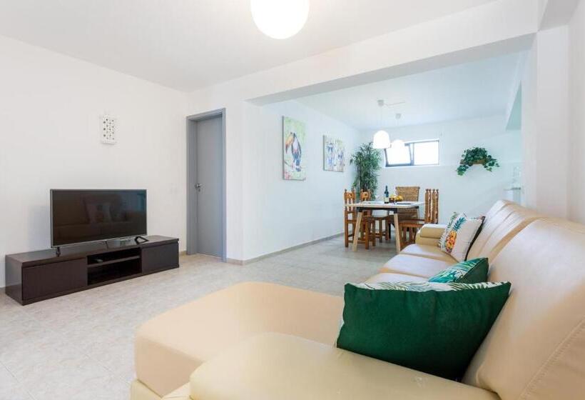 ペンション Safari Beach Guest House