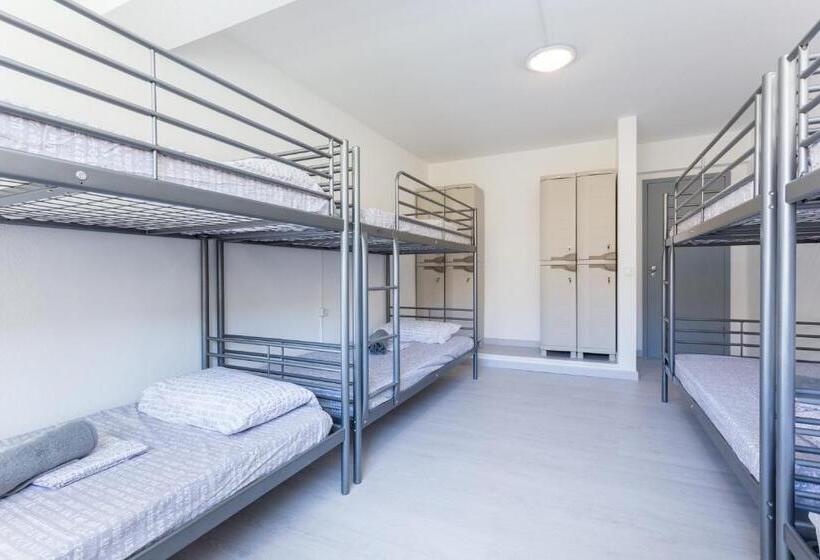 ペンション Safari Beach Guest House