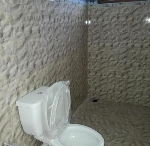 膳宿费 Surf Reef Beach