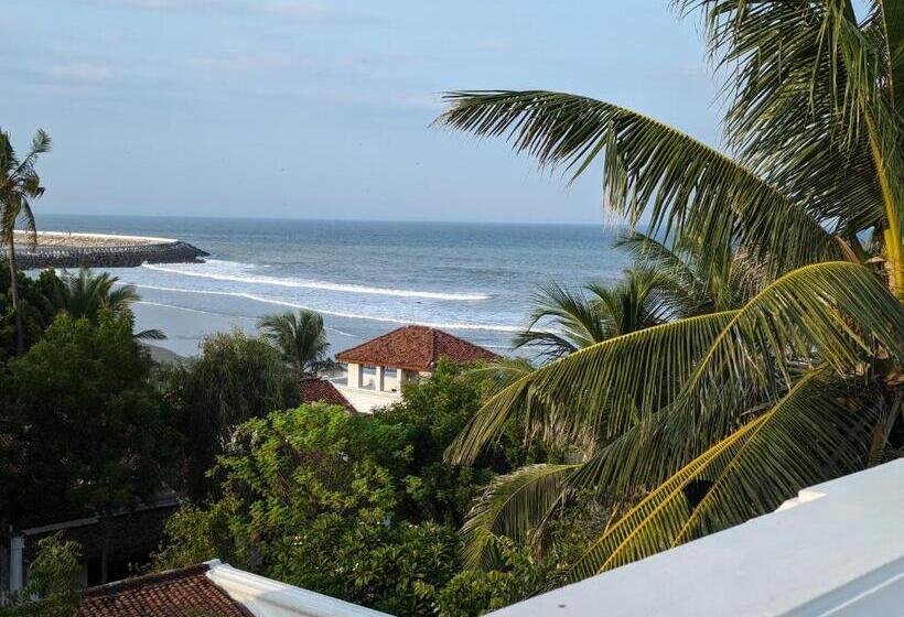 Пансион Thanga House By Luxunlock Private Villas