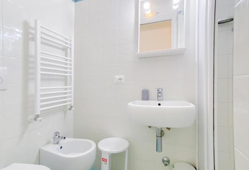 پانسیون Viadeibanchi