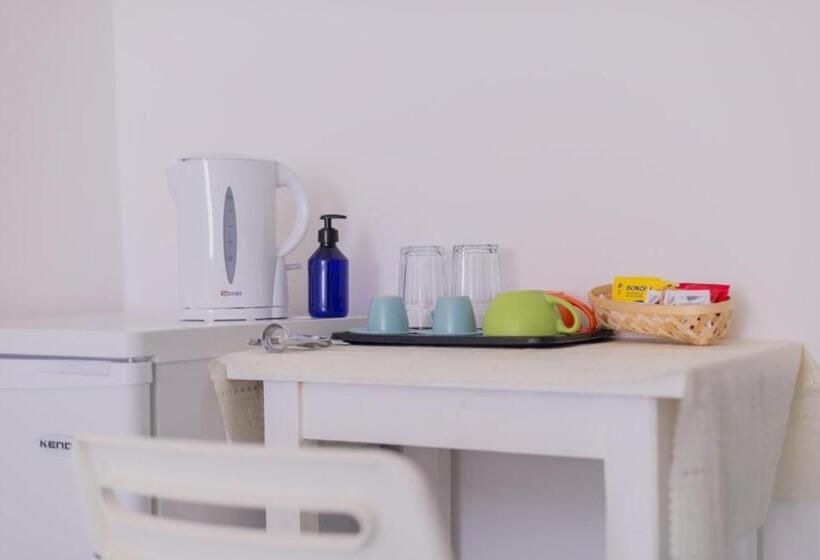 پانسیون Viadeibanchi