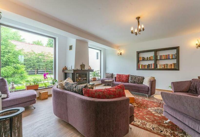 Пансион Vila Trubadur Adults Only