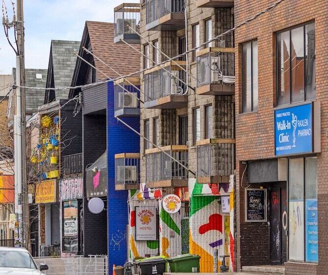 Общежитие Samesun Toronto