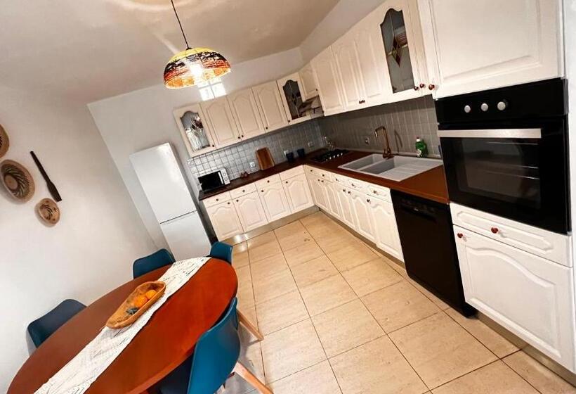 Ancien Corps De Ferme 3 Chambres Avec Spa