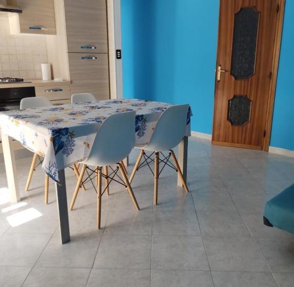 Azzurro Come Il Mare