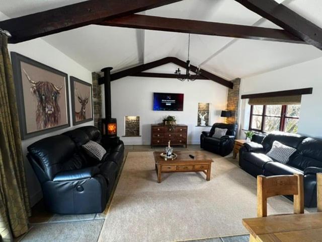 Beautiful Newly Converted Barn In St Hilary