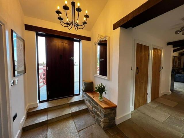 Beautiful Newly Converted Barn In St Hilary