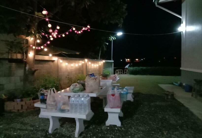 مبيت وإفطار อิงขว้างโฮมสเตย์