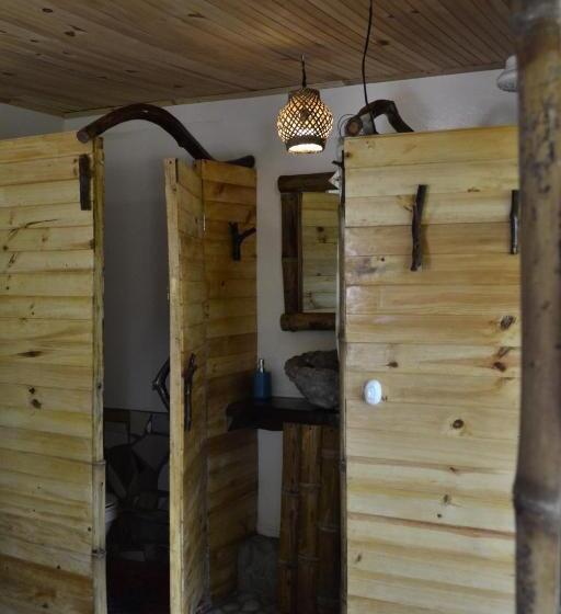 مبيت وإفطار Habitación Las Bromelias, Pijao, Finca Flora Del Rio