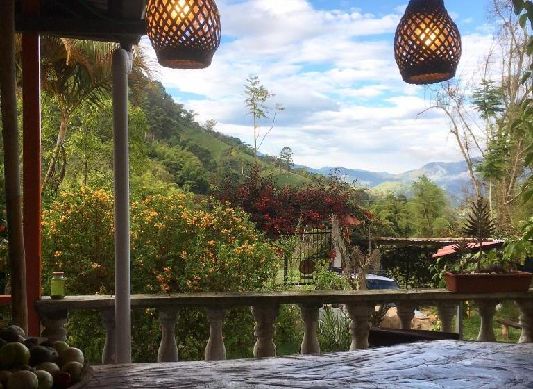 مبيت وإفطار Habitación Las Bromelias, Pijao, Finca Flora Del Rio