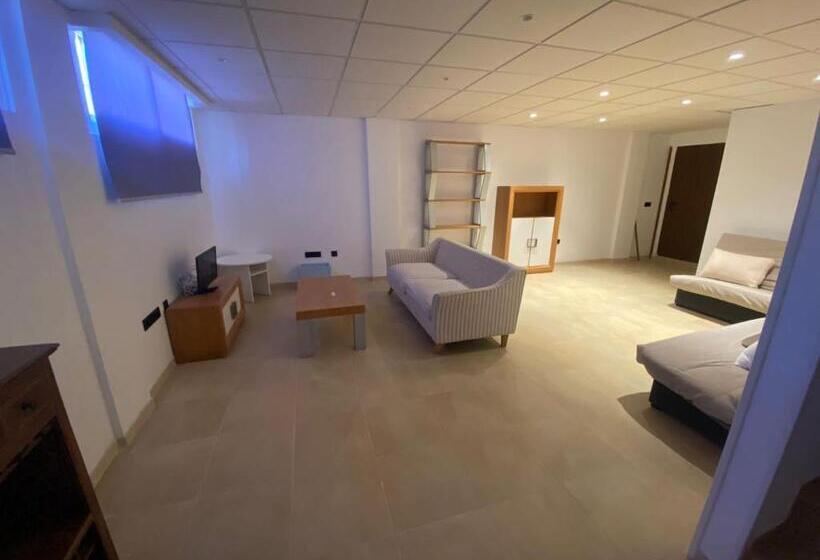 Brisa De Zahara   Casa Para Familia Con Piscina Y Garaje En Urb. Privada