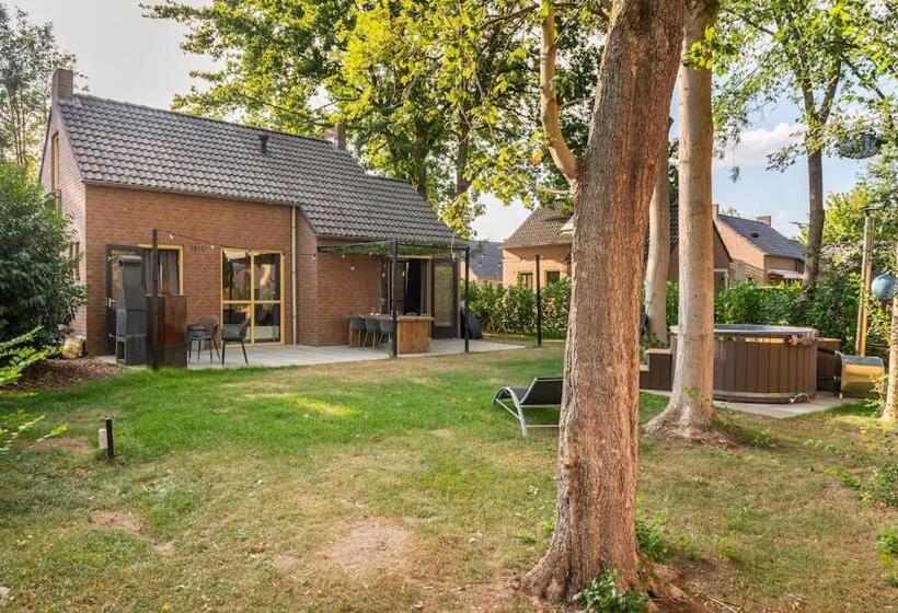 Coco Wellness Bungalow