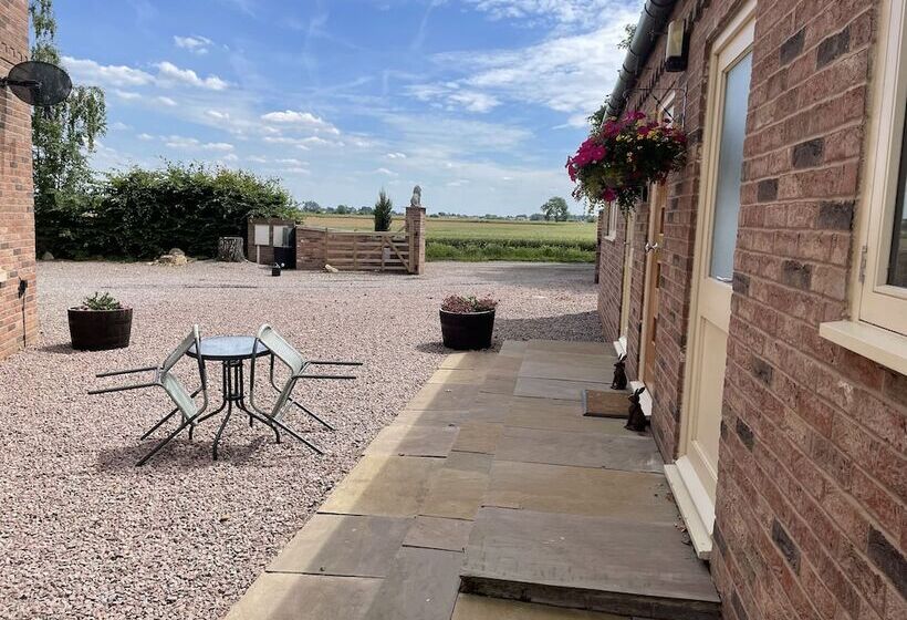 Rural Apartment Near Spalding 1 Bed