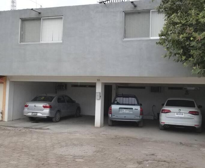 Depab Privado, Centrico,wifi 80 Mb ,aire Acondicionado ,cocina, Cochera Techada