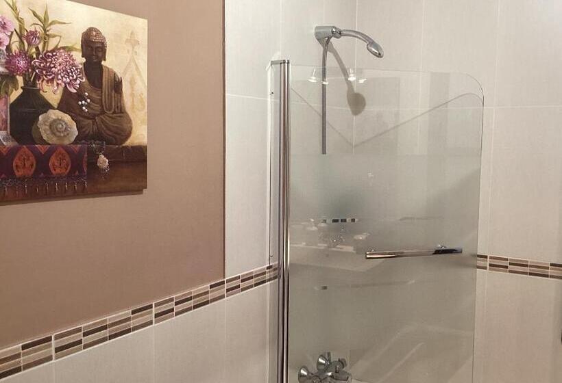 El Hogar De La Castañera