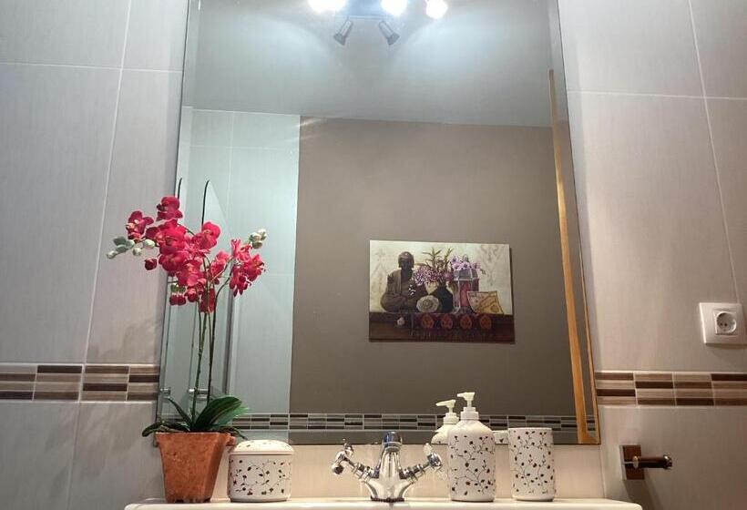 El Hogar De La Castañera