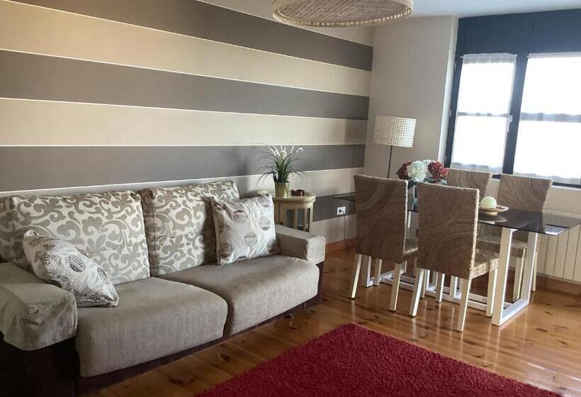 El Hogar De La Castañera