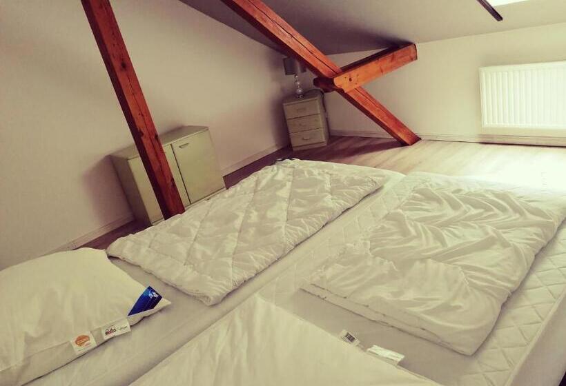 Fewo An Der Eider / Holiday Apartment On The Eider