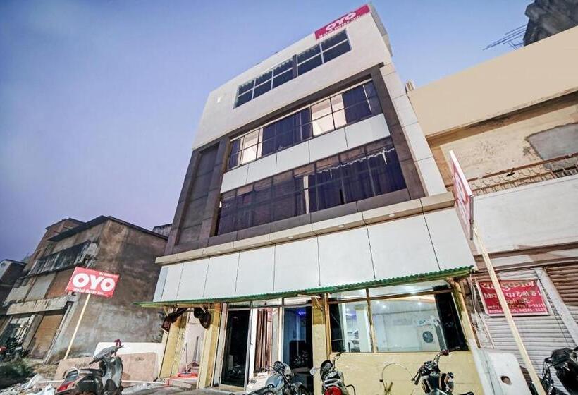 Flagship Hotel Relax Inn