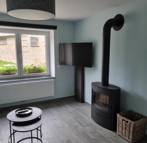 Gîte  Il Y A  11 à 13 Pers #nature #familles #calme #pas D Abus D Alcool