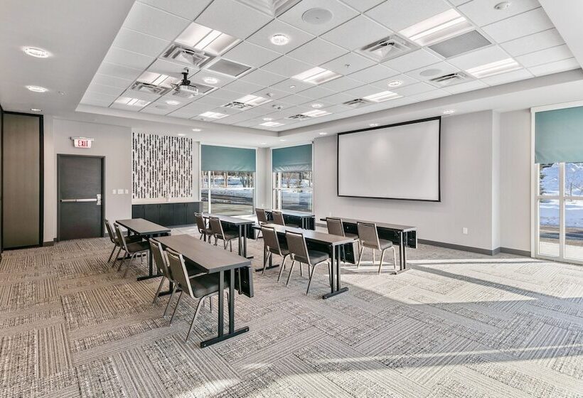 فندق Aloft Anchorage