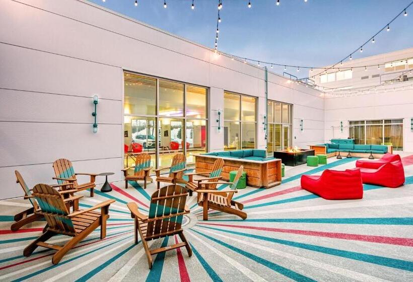 فندق Aloft Anchorage