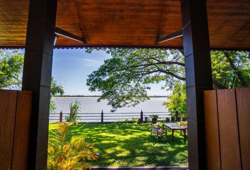 Hôtel Nakorn River View