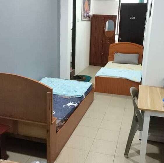 בית מלון כפרי Spot On 90439 Lh Home