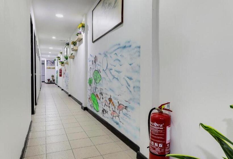 בית מלון כפרי Spot On 90439 Lh Home