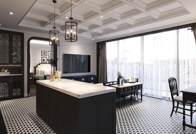 هتل The Mystery Con Dao