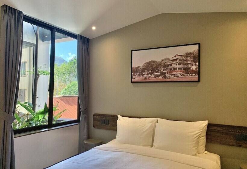 هتل The Mystery Con Dao