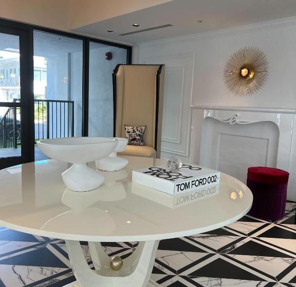 هتل Uma House By Yurbban South Beach