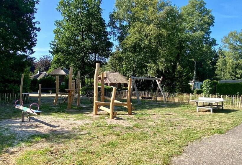 Huisje Aan De Bosrand   Veluwe