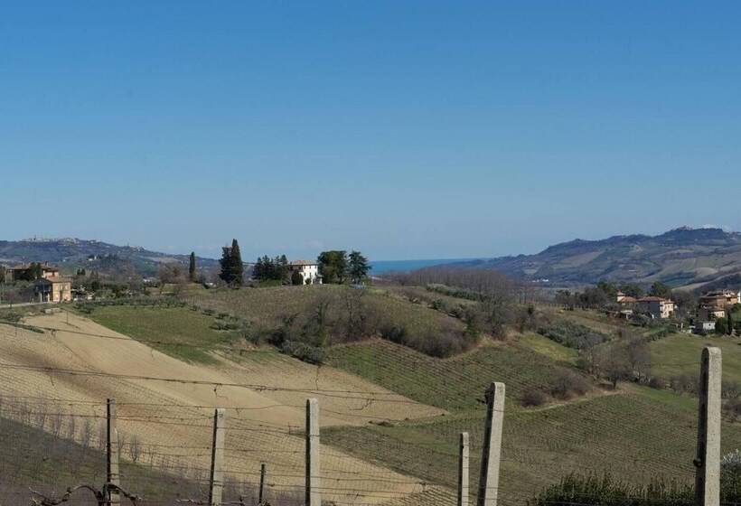 Immaculate 1bedroom Apartment In Ortezzano