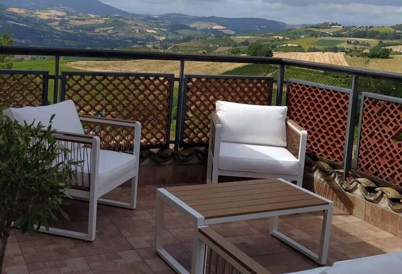 Immaculate 1bedroom Apartment In Ortezzano