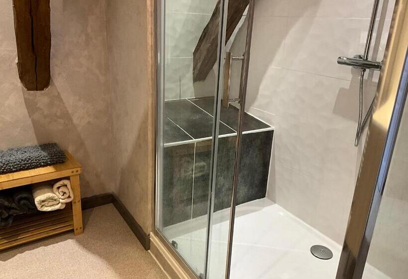 La Pte Maison 3 Place Elie Lacoste