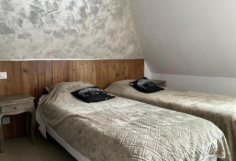 La Pte Maison 3 Place Elie Lacoste